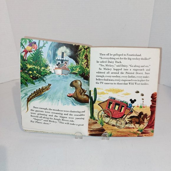 Vtg 1975 Little Golden Books "Mickey Mouse and the Missing Mouseketeers" - Picture 4 of 7